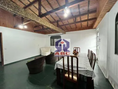 Casa de Condomínio com 2 Quartos para alugar, 120m² no , Brasília