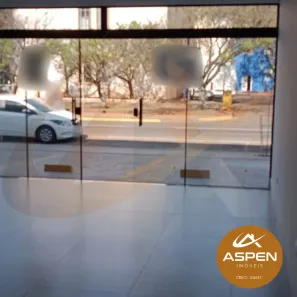 Loja / Salão / Ponto Comercial para alugar, 105m² no Centro, Arapongas