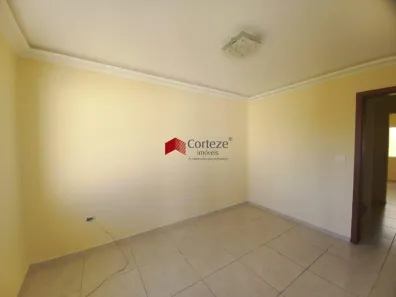 Sobrado com 3 Quartos para alugar, 140m² no Bom Jesus, São José dos Pinhais