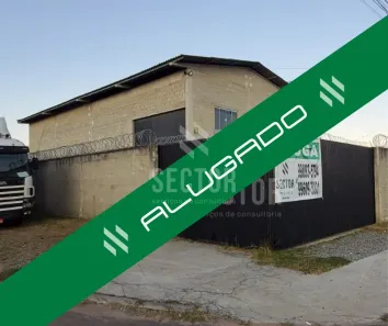 Galpão / Depósito / Armazém à venda, 210m² no Costeira, São José dos Pinhais