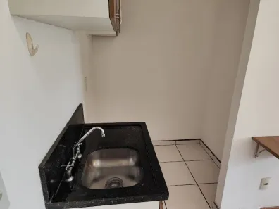 Apartamento com 1 Quarto para alugar, 37m² no Centro, Curitiba