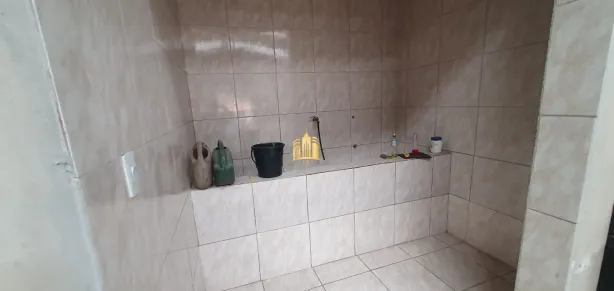 Galpão / Depósito / Armazém à venda, 360m² no São Pedro, Esmeraldas