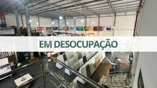 Galpão / Depósito / Armazém para alugar, 665m² no Centro, Camboriú