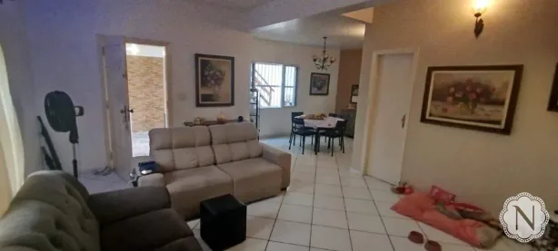 Sobrado com 3 Quartos para alugar, 122m² no Centro, Itanhaém