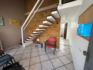 Conjunto Comercial / Sala à venda, 54m² no Porto Grande, São Sebastião