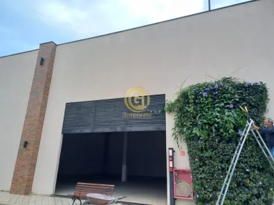 Galpão / Depósito / Armazém para alugar, 270m² no Jardim Julieta, Taubaté