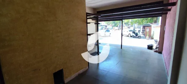 Loja / Salão / Ponto Comercial à venda, 63m² no Serra Grande, Niterói