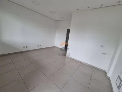 Loja / Salão / Ponto Comercial para venda ou aluguel, 82m² no Granja Viana, Cotia