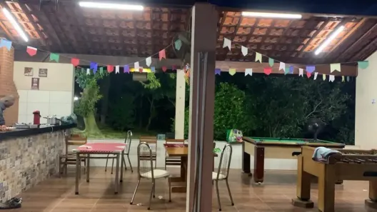 Fazenda / Sítio / Chácara com 2 Quartos à venda, 2400m² no Centro (Tupi), Piracicaba