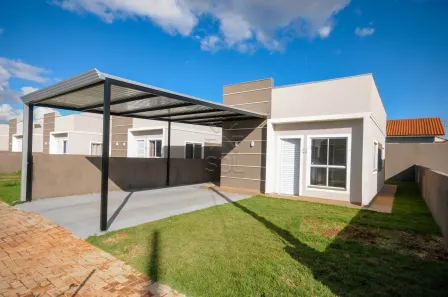 Casa de Condomínio com 2 Quartos para alugar, 44m² no Três Lagoas, Foz do Iguaçu