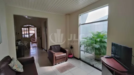 Casa com 3 Quartos à venda, 174m² no Cirurgia, Aracaju