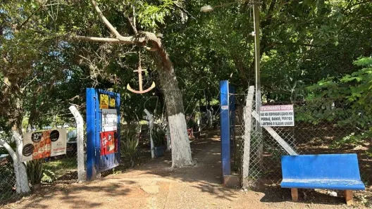 Fazenda / Sítio / Chácara com 4 Quartos à venda, 147m² no Vila Sedenho, Araraquara