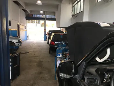 Loja / Salão / Ponto Comercial à venda, 517m² no Santo Antônio, Viçosa
