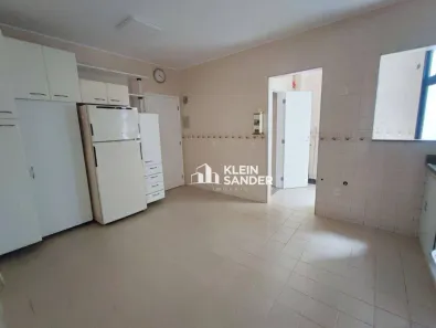 Apartamento com 3 Quartos para alugar, 155m² no Centro, Nova Friburgo