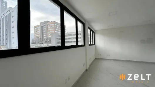 Conjunto Comercial / Sala para alugar, 38m² no Velha, Blumenau
