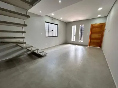 Sobrado com 3 Quartos à venda, 120m² no Aviação, Praia Grande