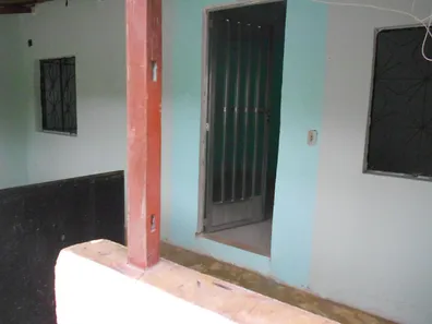Casa com 1 Quarto para alugar, 40m² no Das Graças, Belford Roxo