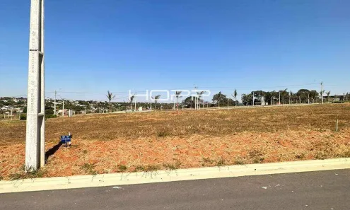 Terreno / Lote / Condomínio à venda, 211m² no Jardins Versalhes, Aparecida de Goiânia