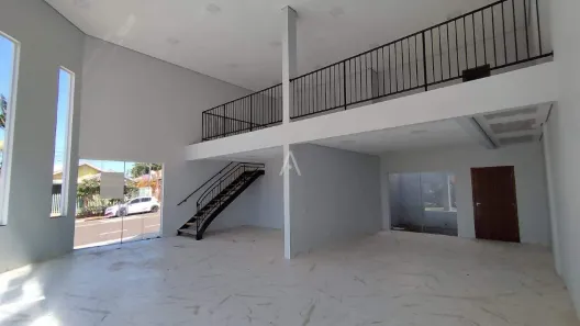 Conjunto Comercial / Sala para alugar, 160m² no Centro, Toledo