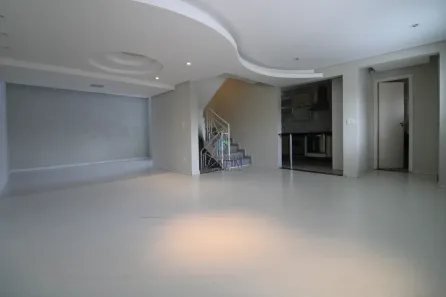 Sobrado com 3 Quartos à venda, 150m² no Ahú, Curitiba