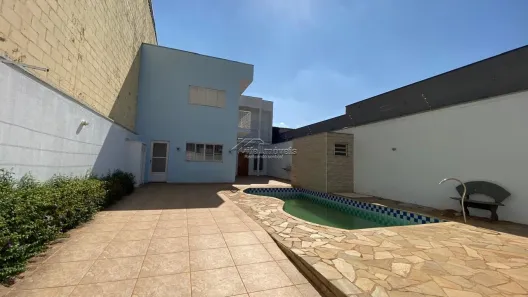 Sobrado com 3 Quartos para alugar, 150m² no Jardim Terras de Santo Antônio, Hortolândia