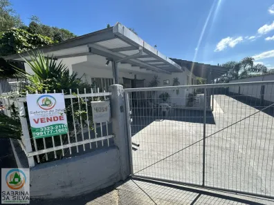 Casa com 2 Quartos à venda, 120m² no Badenfurt, Blumenau