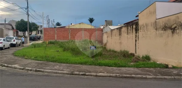 Terreno / Lote / Condomínio à venda, 282m² no Jardim São Pedro, Capivari