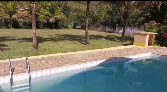 Fazenda / Sítio / Chácara com 3 Quartos à venda, 120m² no Vale da Figueira (Ponta Negra), Maricá