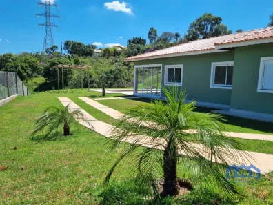 Fazenda / Sítio / Chácara com 3 Quartos à venda, 1000m² no Zona Rural, Mairinque