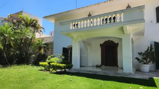 Sobrado com 5 Quartos para alugar, 910m² no Vila Mendonça, Araçatuba