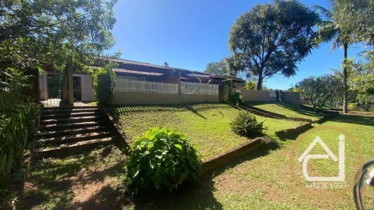 Fazenda / Sítio / Chácara com 3 Quartos à venda, 300m² no Chácaras Itaúna, Ibiporã