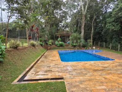 Casa de Condomínio com 4 Quartos à venda, 280m² no Paruru, Ibiúna