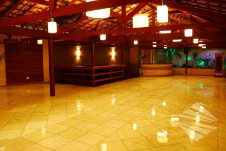 Loja / Salão / Ponto Comercial à venda, 415m² no Caminho Novo, Tremembé