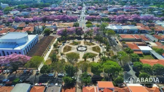 Loja / Salão / Ponto Comercial à venda, 1300m² no Santa Cecilia, Paulínia