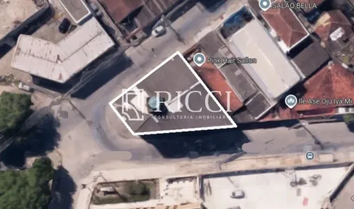 Prédio Inteiro com 5 Quartos à venda, 631m² no Vila Margarida, São Vicente