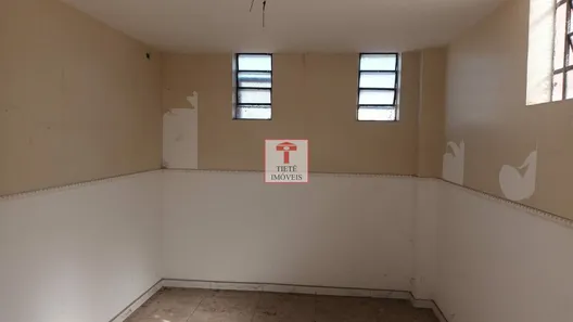 Galpão / Depósito / Armazém à venda, 680m² no Bosque da Saúde, São Paulo