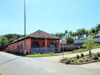 Loja / Salão / Ponto Comercial à venda, 885m² no Santa Cândida, Vinhedo