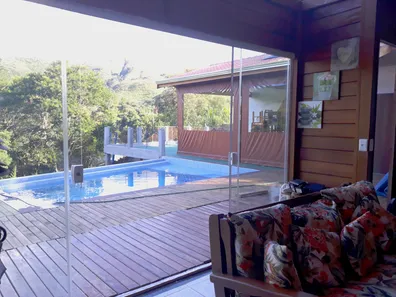 Fazenda / Sítio / Chácara com 4 Quartos à venda, 1000m² no Ponunduva, Cajamar