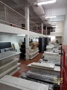 Conjunto Comercial / Sala para alugar, 640m² no Centro, Foz do Iguaçu