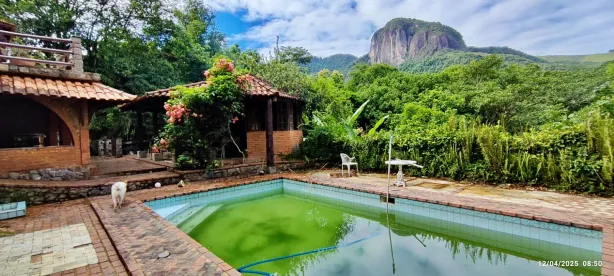 Fazenda / Sítio / Chácara com 5 Quartos à venda, 13800m² no Centro, Cachoeiras de Macacu