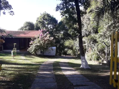 Fazenda / Sítio / Chácara com 4 Quartos à venda, 250m² no Porta do Sol, Mairinque