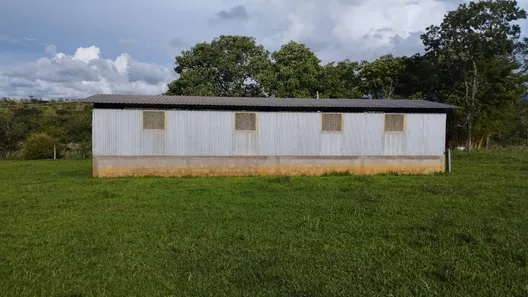 Fazenda / Sítio / Chácara com 5 Quartos à venda, 69m² no Área Rural de Formosa, Formosa