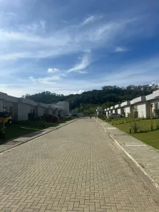 Casa de Condomínio com 3 Quartos à venda, 400m² no Centro, Guararema