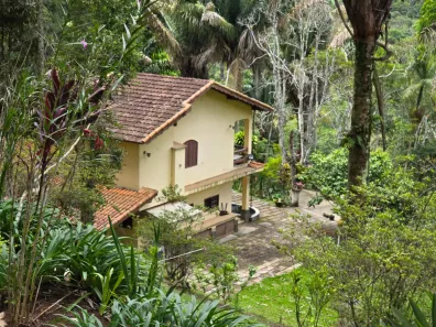 Fazenda / Sítio / Chácara com 3 Quartos à venda, 1m² no Ponte da Saudade, Nova Friburgo