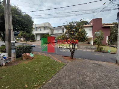 Casa de Condomínio com 3 Quartos para alugar, 225m² no Bosque, Vinhedo