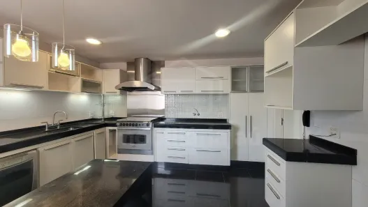 Apartamento com 3 Quartos para alugar, 100m² no Chácara Braz Miraglia, Jaú