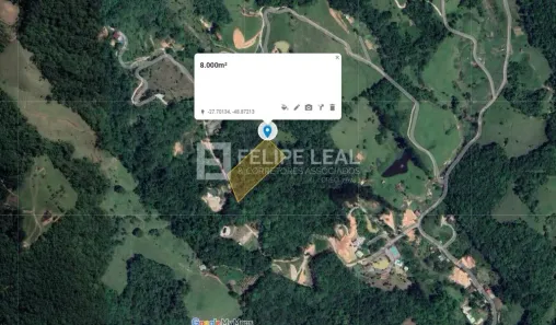 Fazenda / Sítio / Chácara à venda, 8000m² no , Águas Mornas