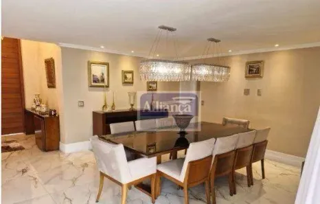 Casa de Condomínio com 4 Quartos à venda, 460m² no Itaipu, Niterói