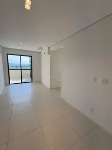 Apartamento com 3 Quartos para alugar, 83m² no Armação, Penha