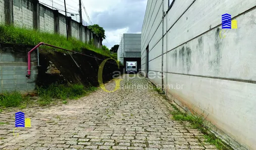 Galpão / Depósito / Armazém para alugar, 952m² no Padroeira, Osasco